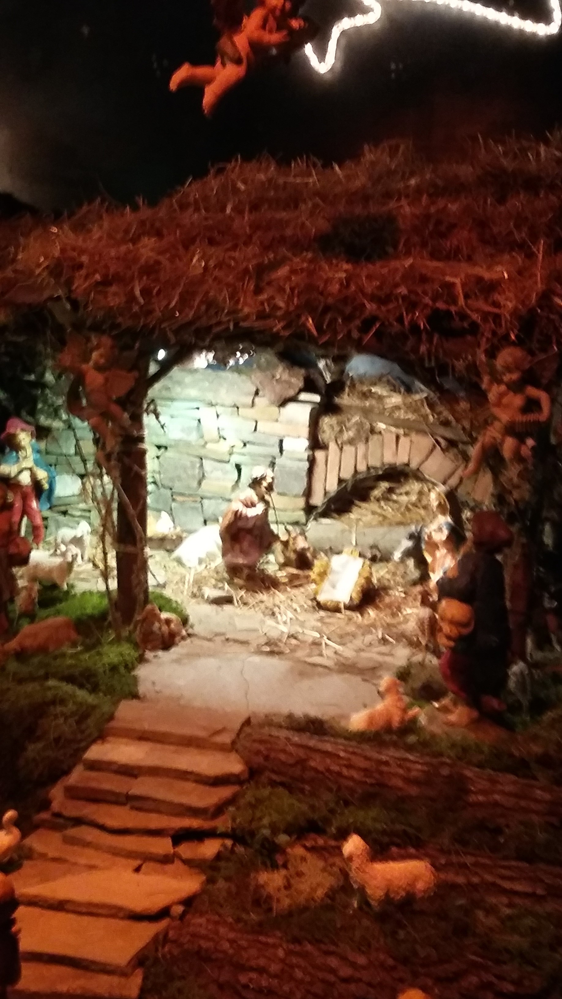 Attraverso il presepe 2019