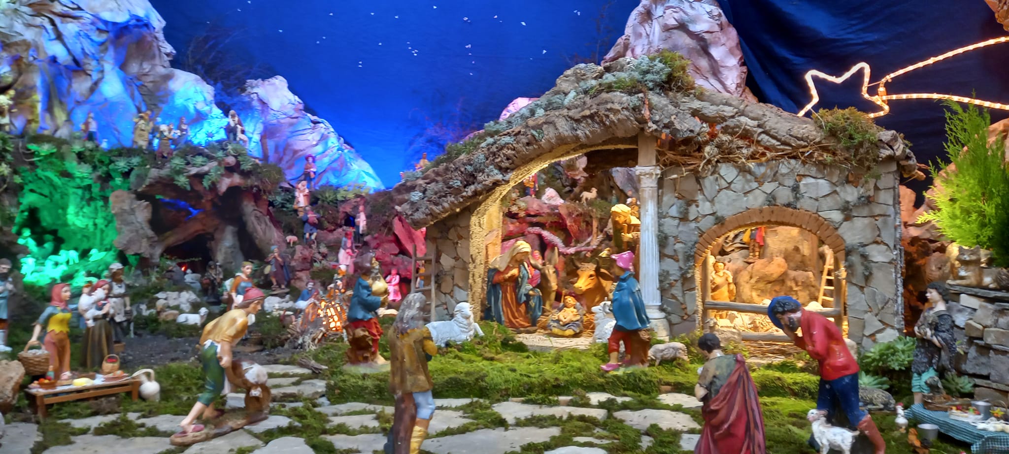 Natale 2021 –  Immagini “Attraverso il presepe”